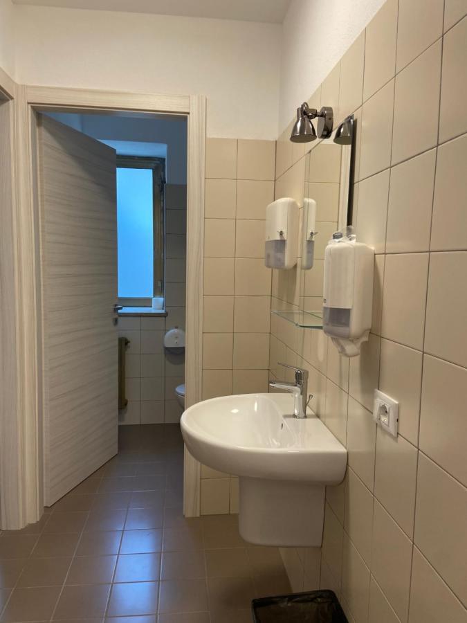 Hosthello Nus Hostel Екстериор снимка